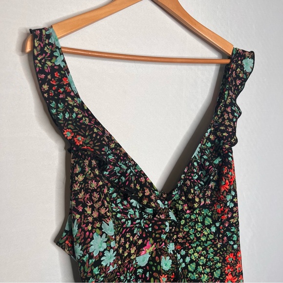 NWT! A Love Like You Floral Mini Dress. Size Large. - Picture 5 of 11